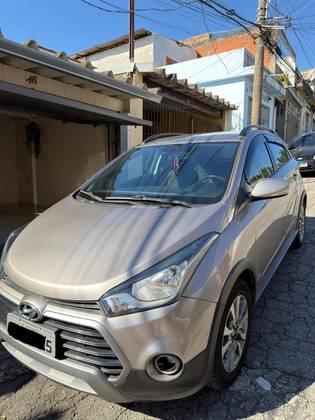 HYUNDAI HB20 1.6 COMFORT PLUS 16V FLEX 4P MANUAL